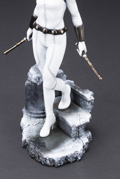 Kotobukiya Marvel Black Widow White Costume Artfx Premier 1/10 Scale Statue