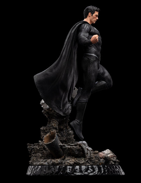 Weta Zack Snyder's Justice League Superman Black Suit 1/4 Scale Statue Limited Edition