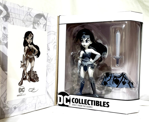 DC Artists Alley Wonder Woman Black and White by Zullo Vinyl Figure, DC Comics- Have a Blast Toys & Games