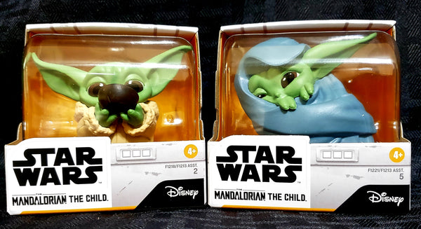 Star Wars The Bounty Collection The Child Soup & Blanket 2.2-Inch Figure Set