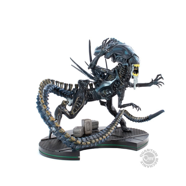 Quantum Mechanix Aliens Alien Queen Q-Fig Max Elite Figure
