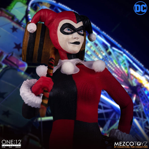 Mezco One:12 Collective Harley Quinn Deluxe Action Figure, Marvel- Have a Blast Toys & Games