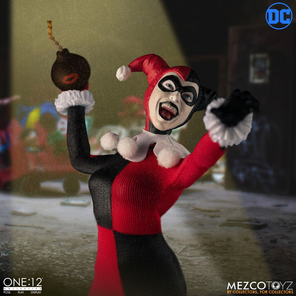 Mezco One:12 Collective Harley Quinn Deluxe Action Figure, Marvel- Have a Blast Toys & Games