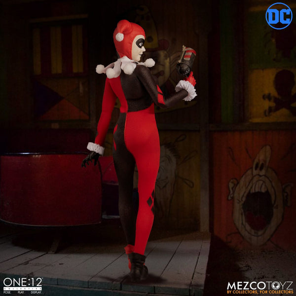 Mezco One:12 Collective Harley Quinn Deluxe Action Figure, Marvel- Have a Blast Toys & Games