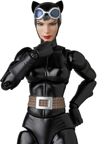 Medicom Mafex Catwoman Batman Hush Action Figure No. 123