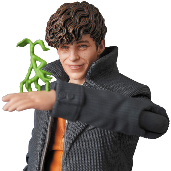 Medicom Mafex 097 Fantastic Beasts Newt Scamander Action Figure, Popular Characters- Have a Blast Toys & Games