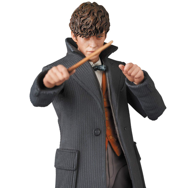 Medicom Mafex 097 Fantastic Beasts Newt Scamander Action Figure, Popular Characters- Have a Blast Toys & Games