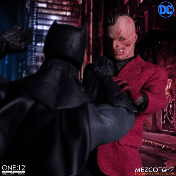 Mezco One:12 Collective Two-Face Action Figure, Marvel- Have a Blast Toys & Games