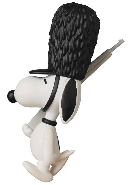 Medicom Peanuts Queens Guard Snoopy UDF Figure