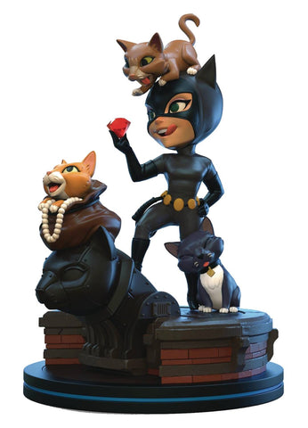 Quantum Mechanix Catwoman Q-Fig Elite Figure