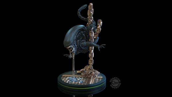 Quantum Mechanix Alien Xenomorph Q-Fig Diorama Figure