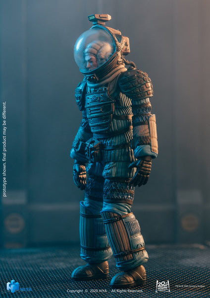 Hiya Toys Alien Lambert in Spacesuit Exquisite Mini 1/18 Scale Figure
