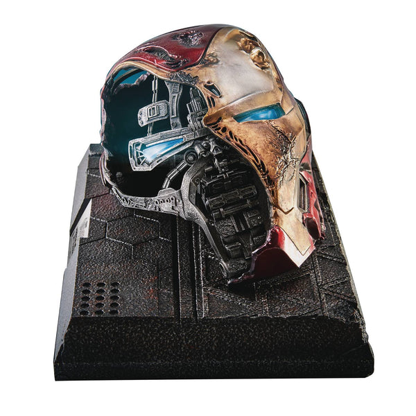 Beast Kingdom Avengers Endgame Battle Damaged Iron Man Helmet Statue