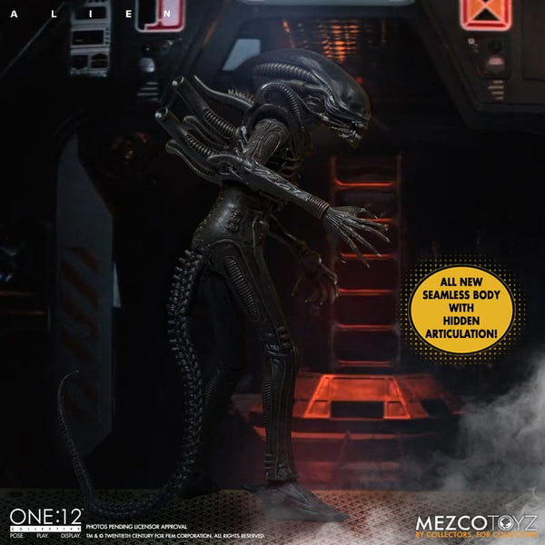 Mezco One:12 Collective Alien Action Figure