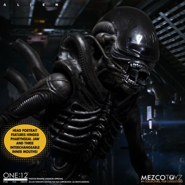 Mezco One:12 Collective Alien Action Figure